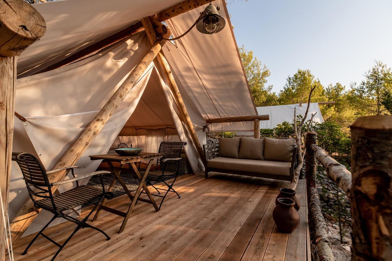 ורבוסקה Plage Cachee - Glamping מראה חיצוני תמונה