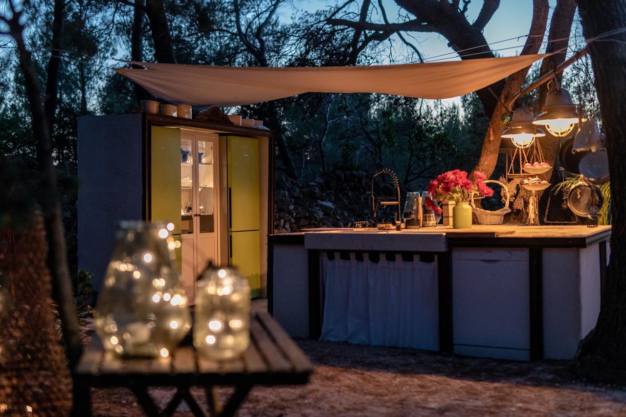 ורבוסקה Plage Cachee - Glamping מראה חיצוני תמונה