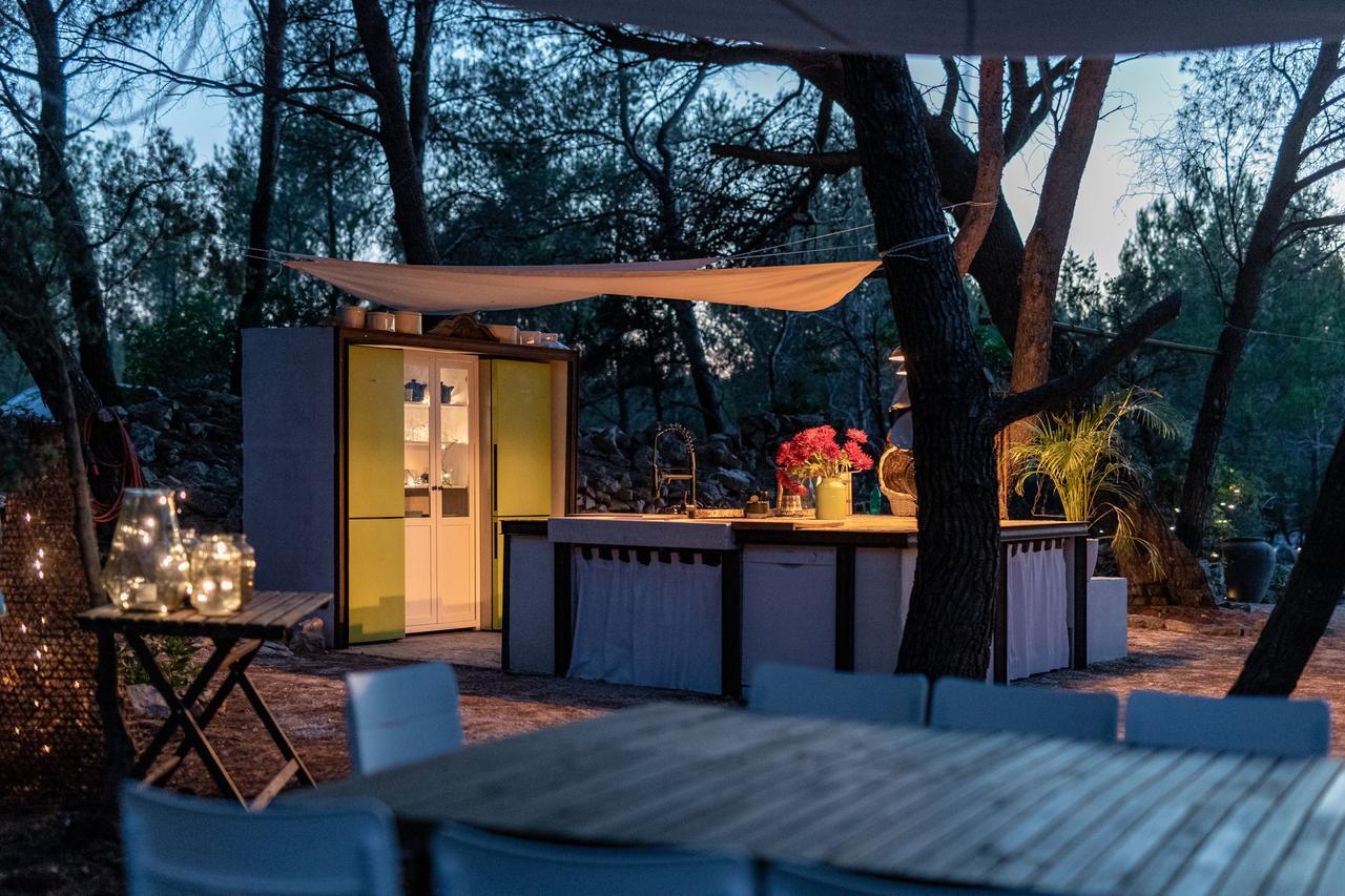 ורבוסקה Plage Cachee - Glamping מראה חיצוני תמונה